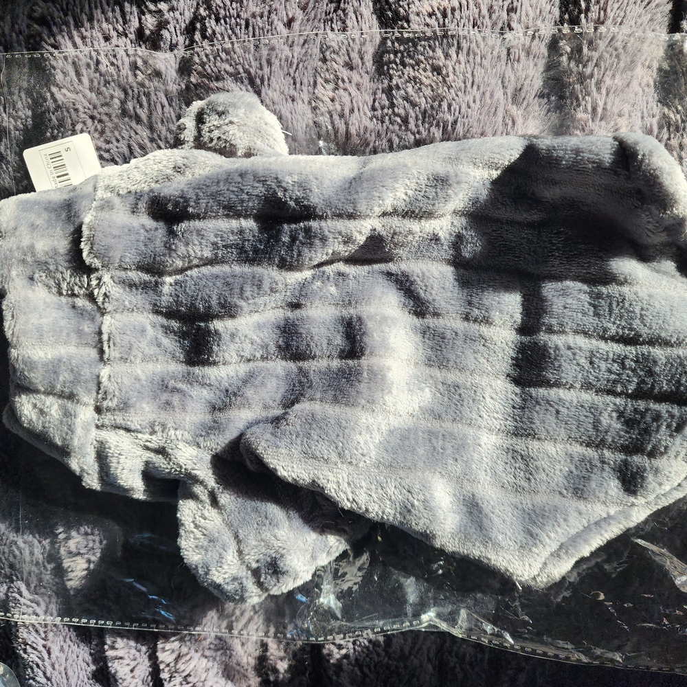 Cozy Gray Plush Blanket